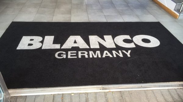 Fitted Floor Mat at Blanco Germany